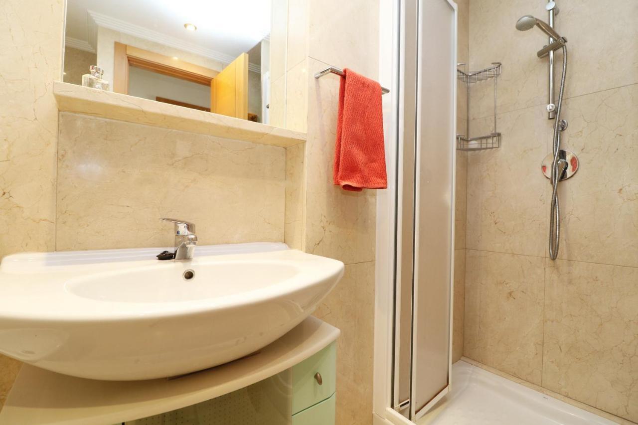 Carolina 1-C Apartment Benidorm Bagian luar foto